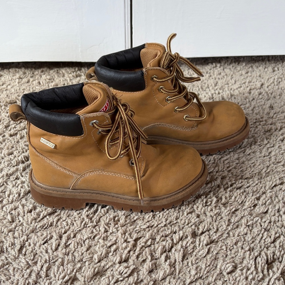 Craftman Kids Tan Work Boots - Picture 3 of 4